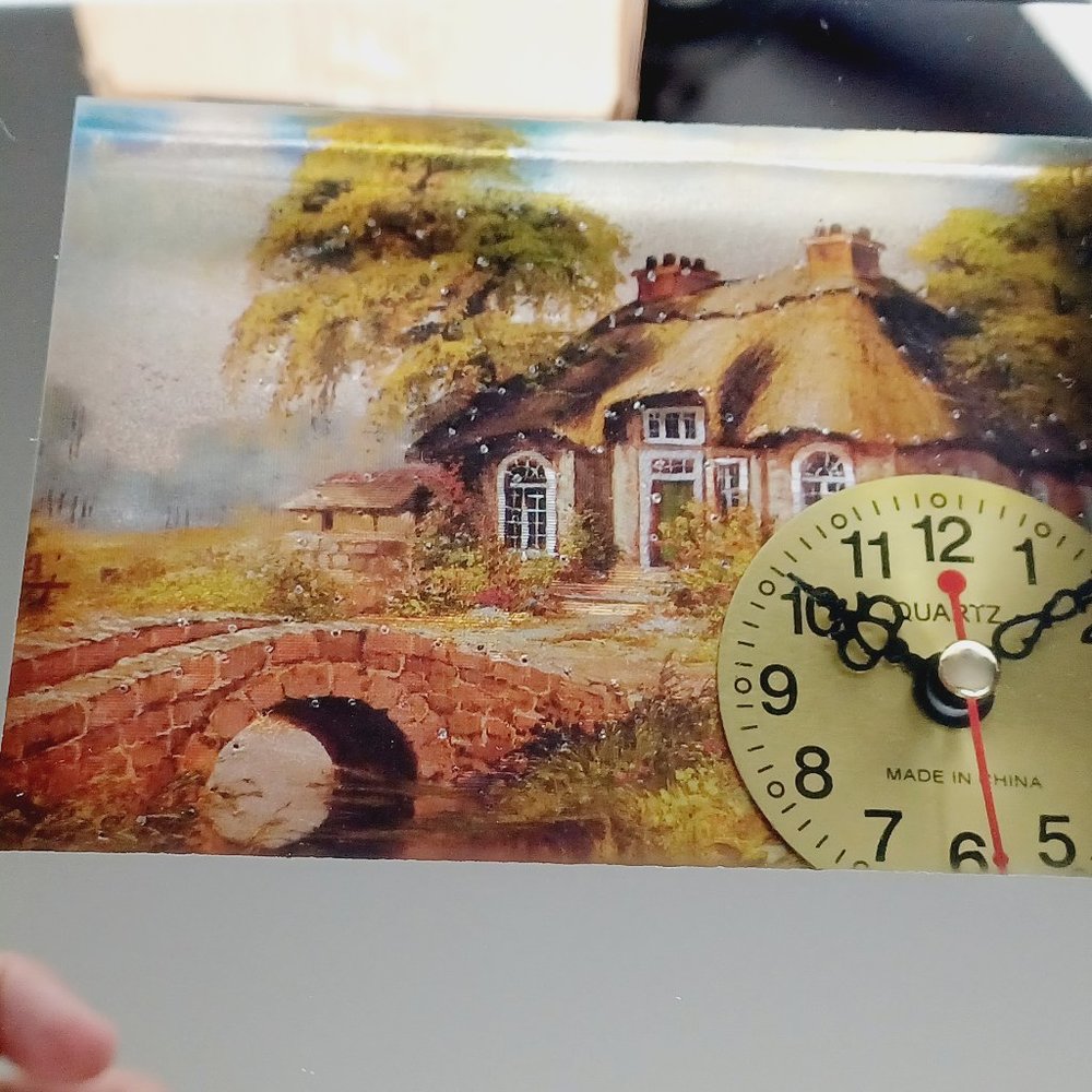 Vintage Tianguan Lighted Quartz Table Clock